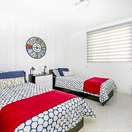 Cozy Lovely 3 Bedroom Flat, Theoria Travel * Saint Julian's